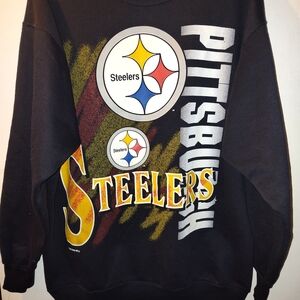 NFL Black and Yellow Graphic Sweatshirt